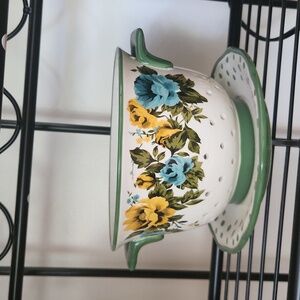 Pioneer woman berries bowl